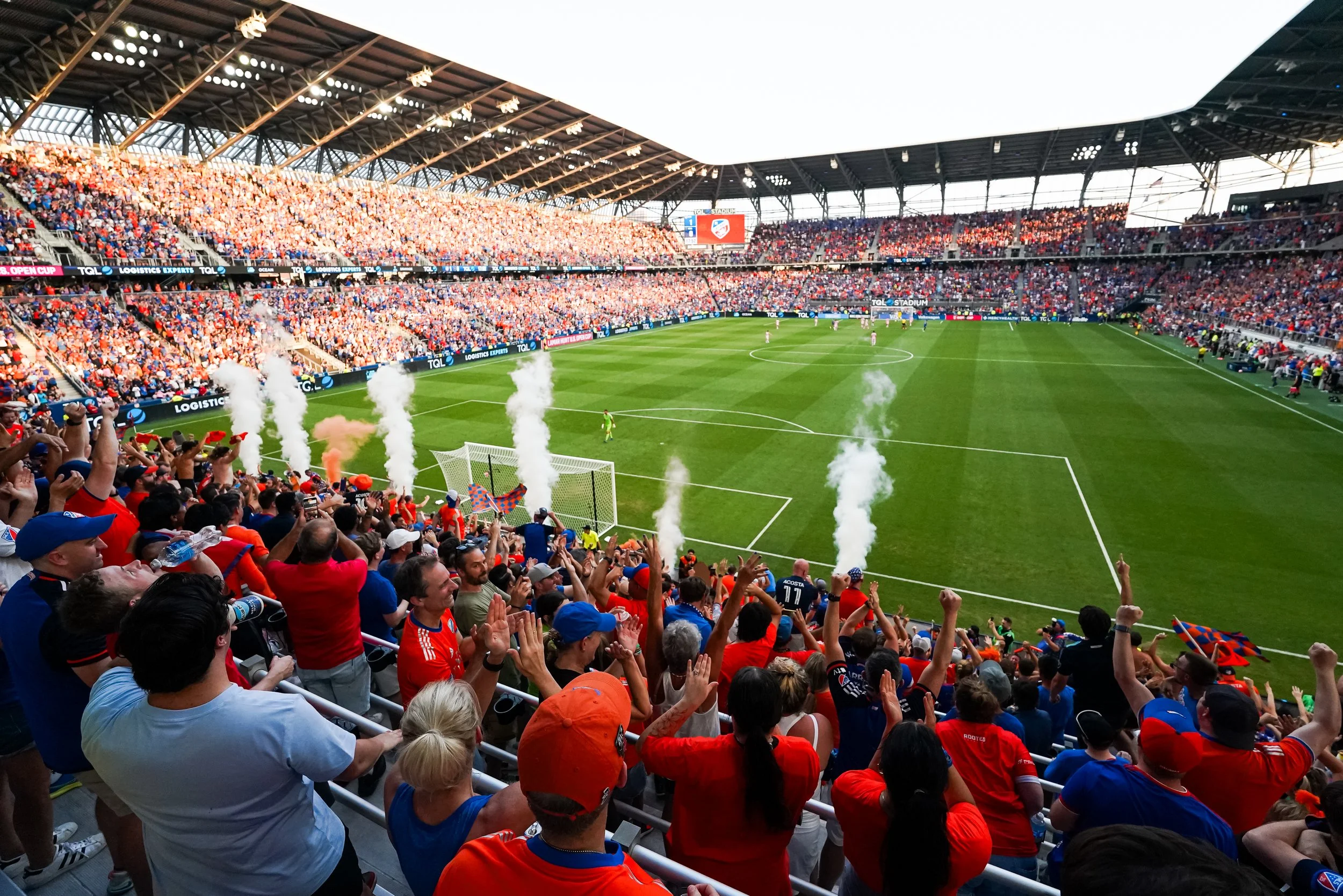 爱游戏合作体育场馆全景